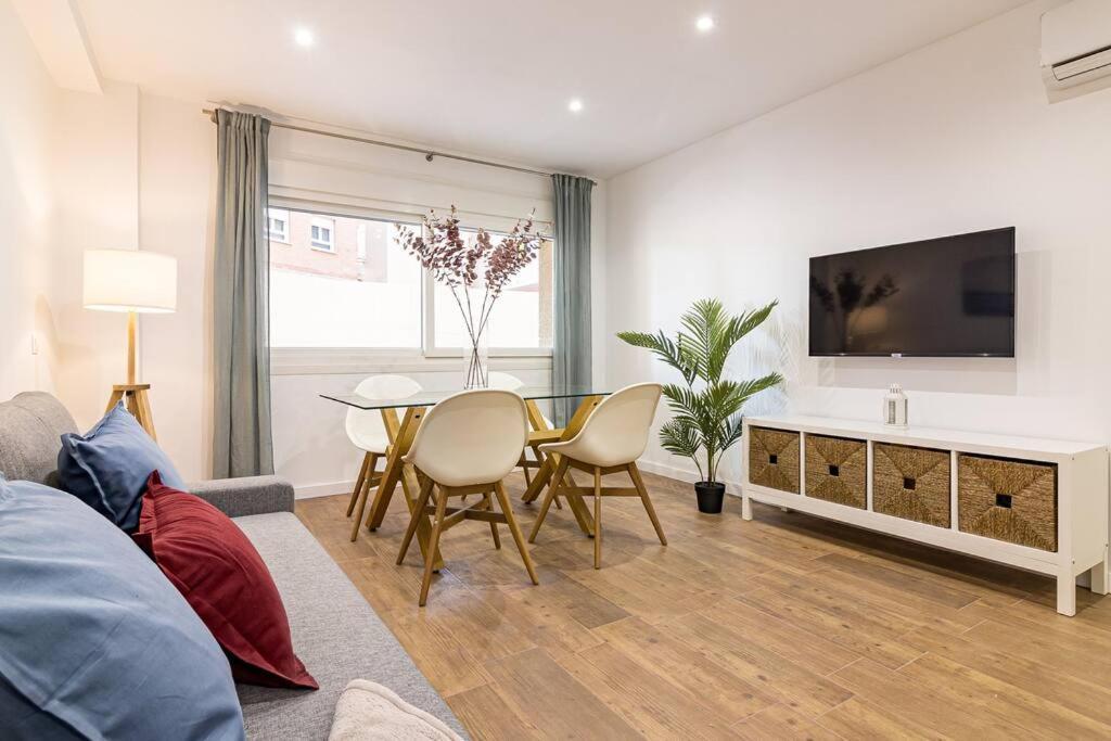 מאלגה Malagueta Apartments מראה חיצוני תמונה