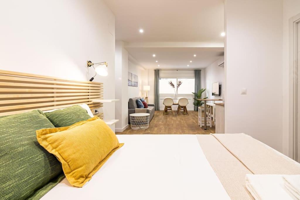 מאלגה Malagueta Apartments מראה חיצוני תמונה